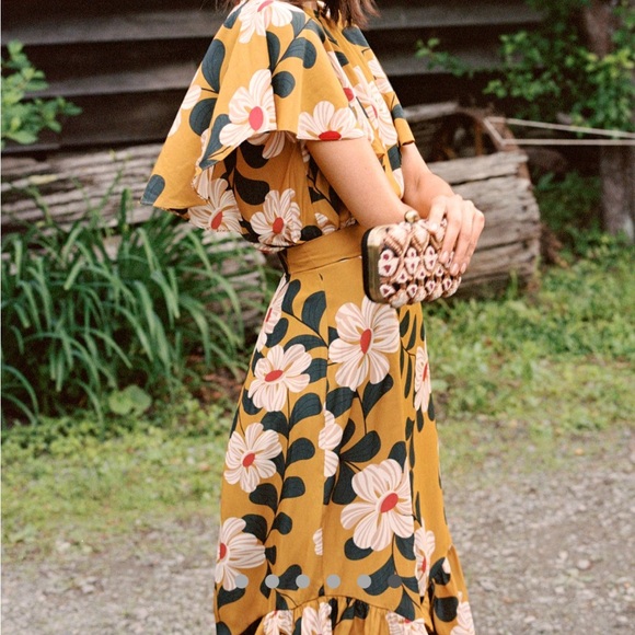 Eva Franco Dresses & Skirts - ANTHROPOLOGIE EVA FRANCO Ikebana Yellow Floral Midi Skirt & Matching Blouse 4/6